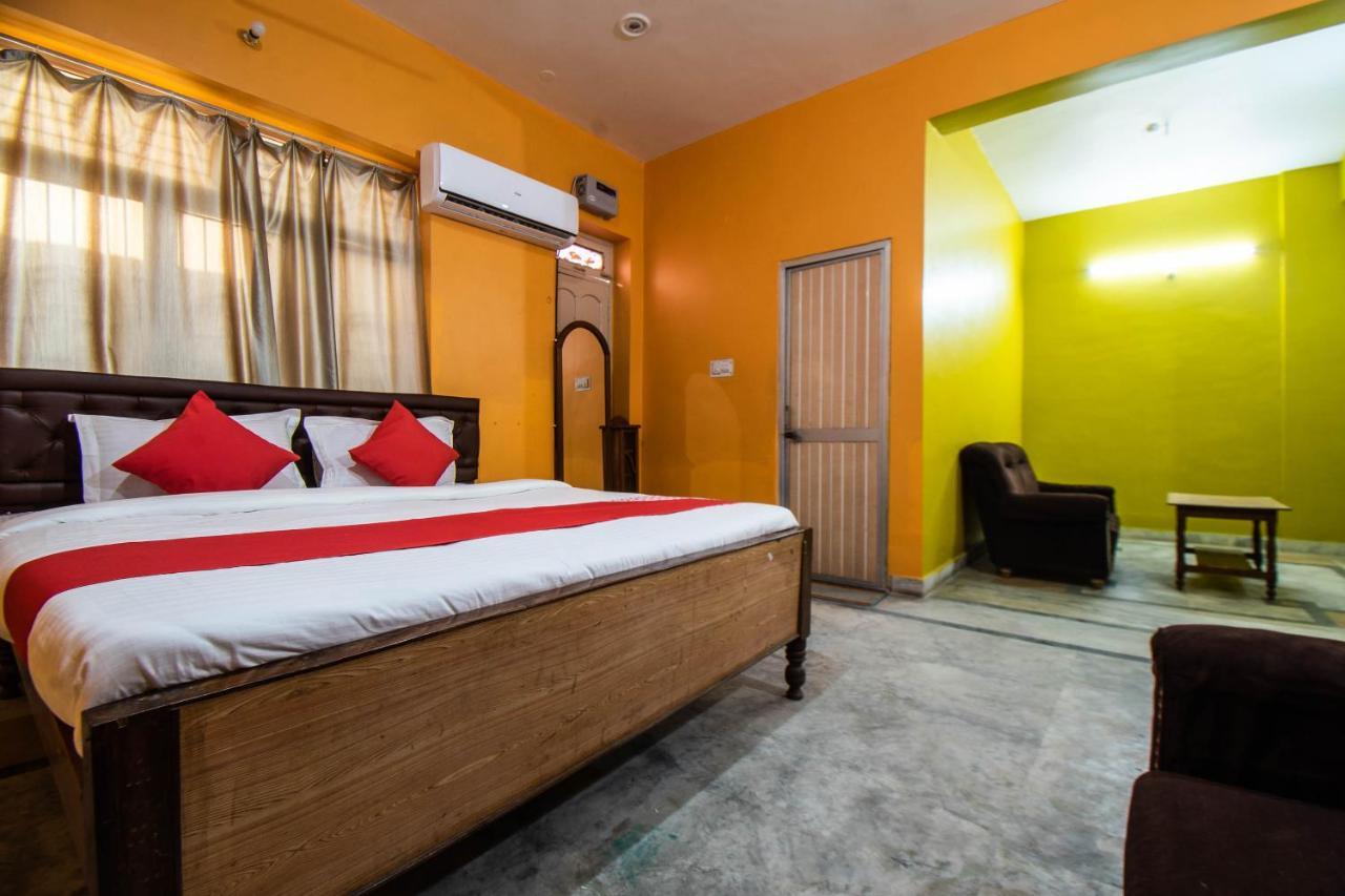 Oyo 29792 Piyush Hajipur Exterior photo